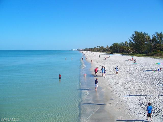 LAUREL GREENS - Residential