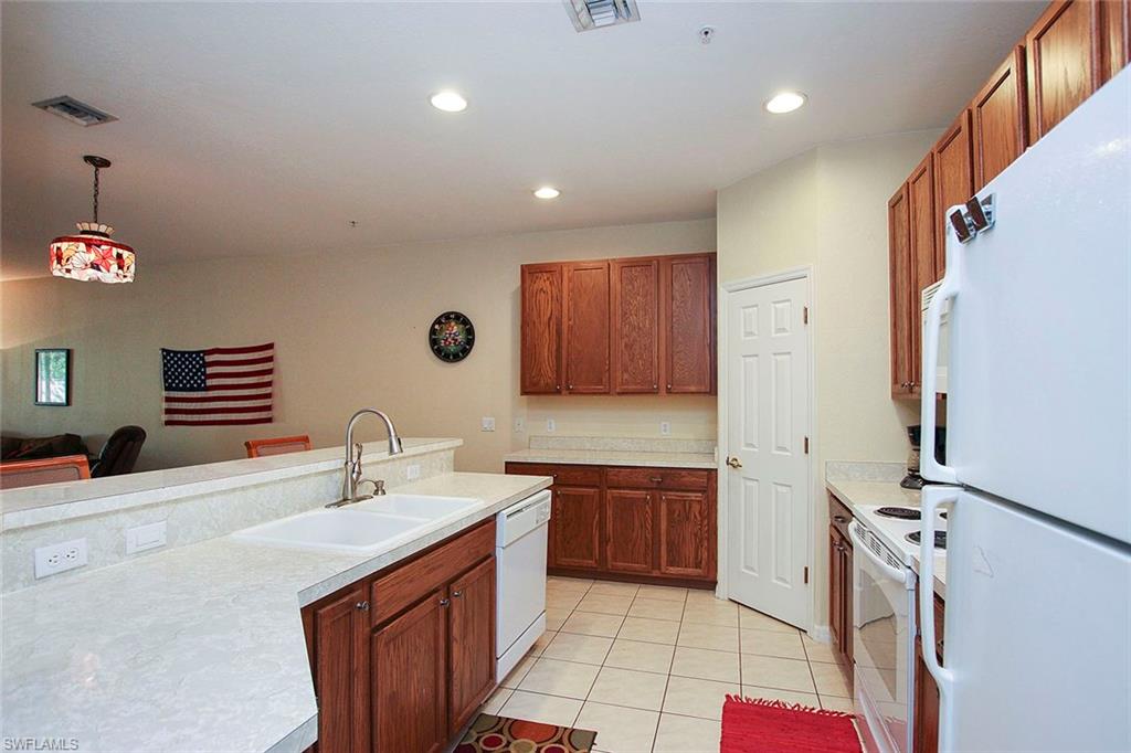 CALUSA PALMS - Residential