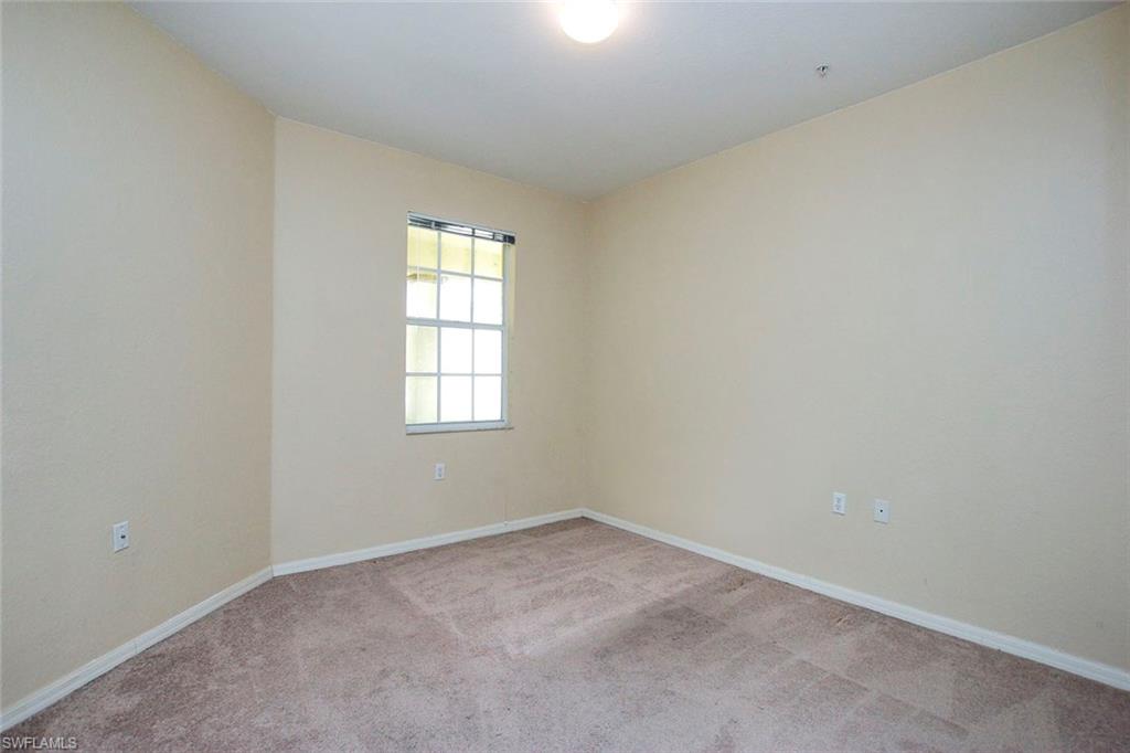 CALUSA PALMS - Residential