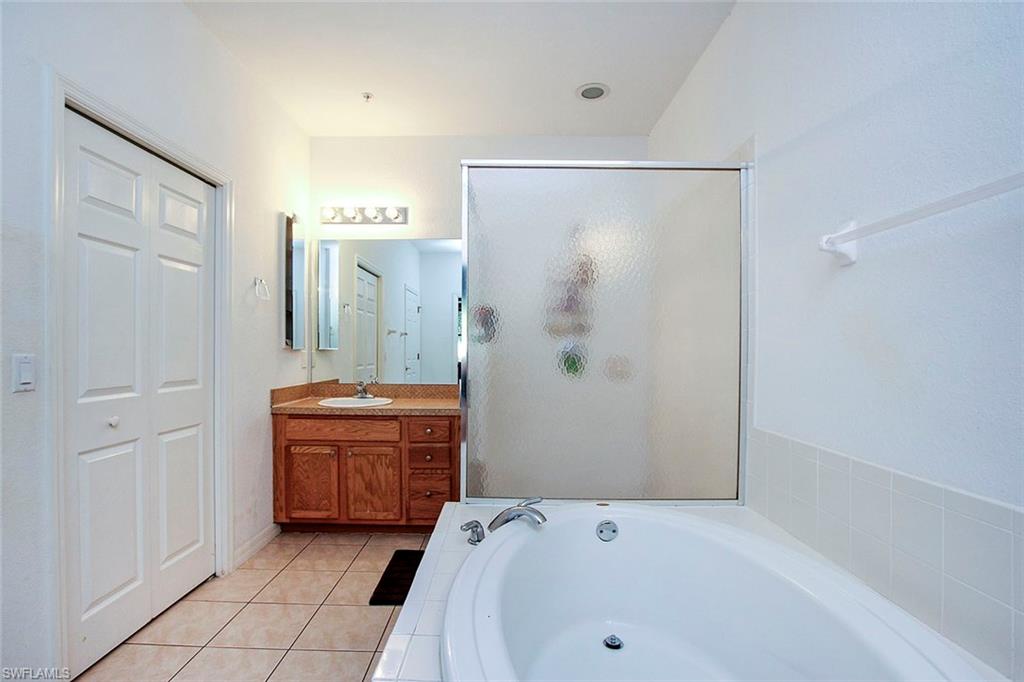 CALUSA PALMS - Residential