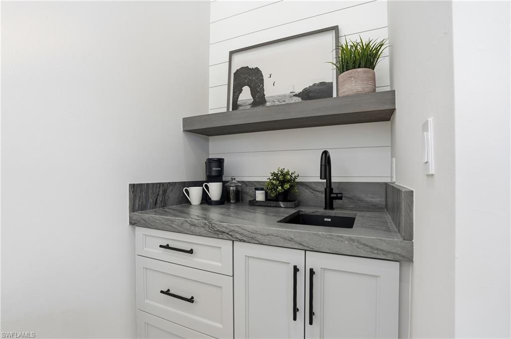 CYPRESS WOODS ESTATES - Residential