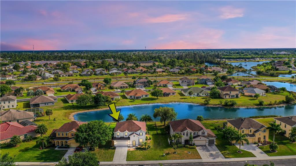 TOWN LAKES - Residential