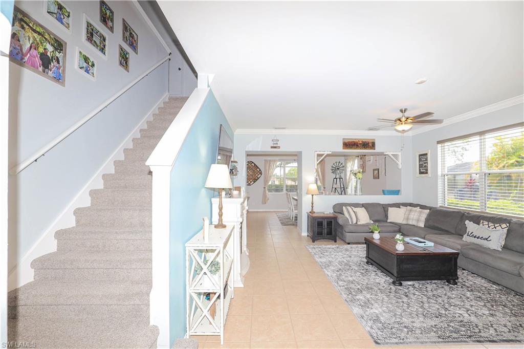 TOWN LAKES - Residential