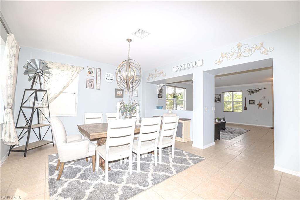 TOWN LAKES - Residential