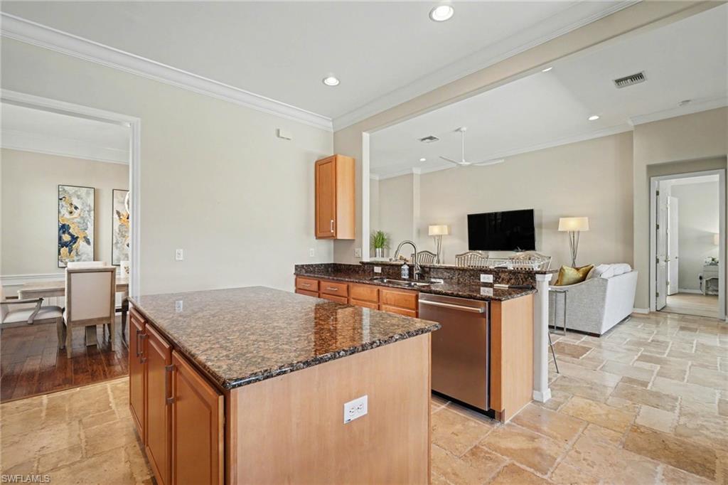 FEATHERBROOK - Residential