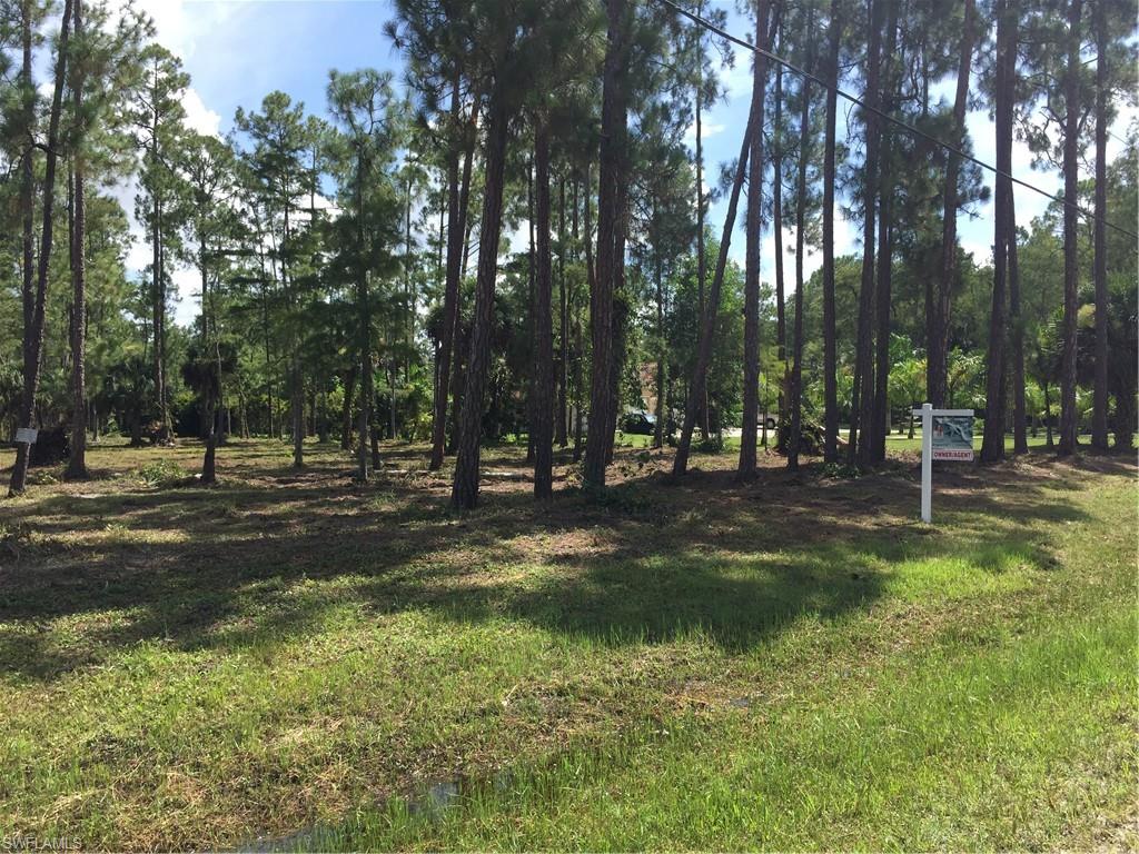 OAKES ESTATES - Land