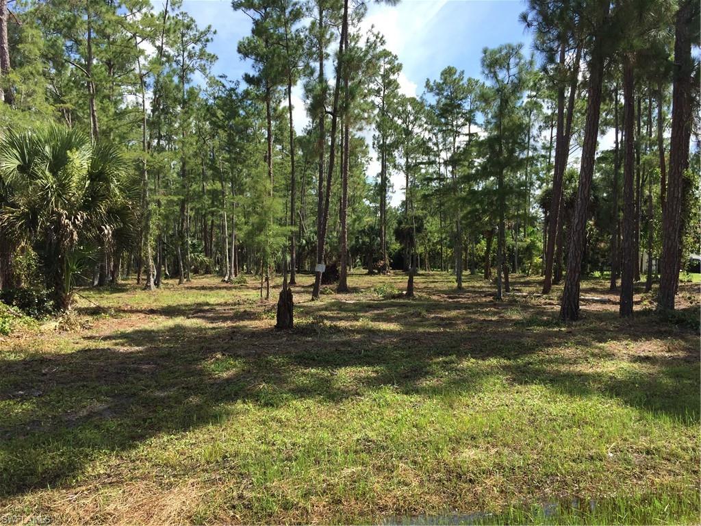 OAKES ESTATES - Land