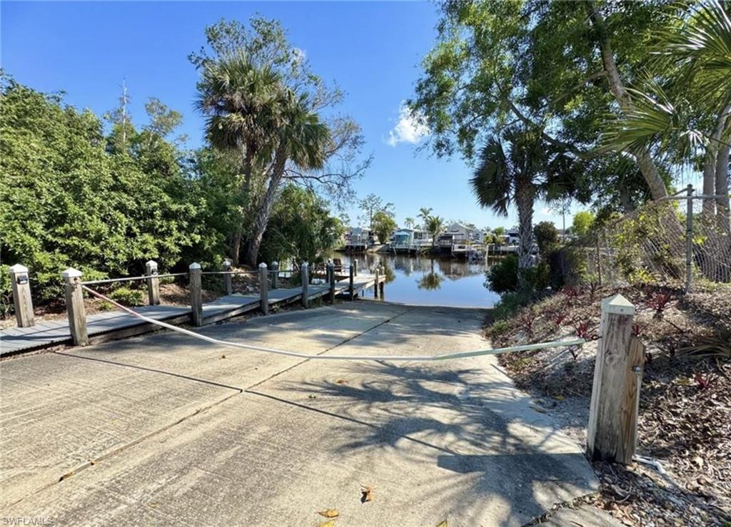 FOREST VILLAS - Residential