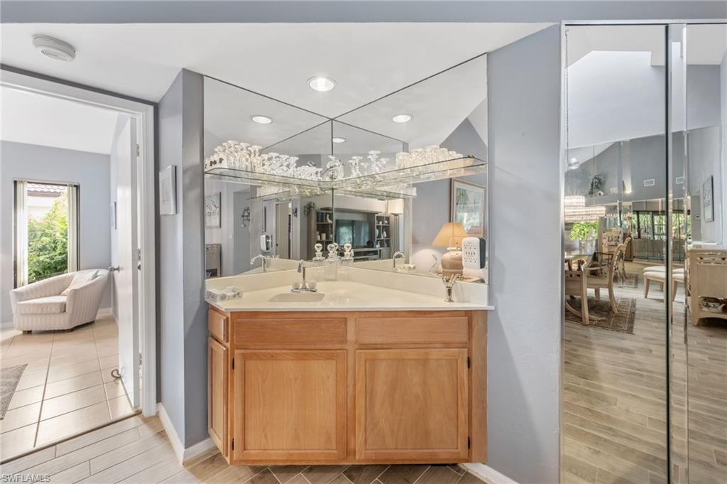 FOREST VILLAS - Residential