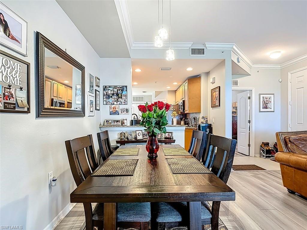 CHAMPION'S GREEN - Residential Lease