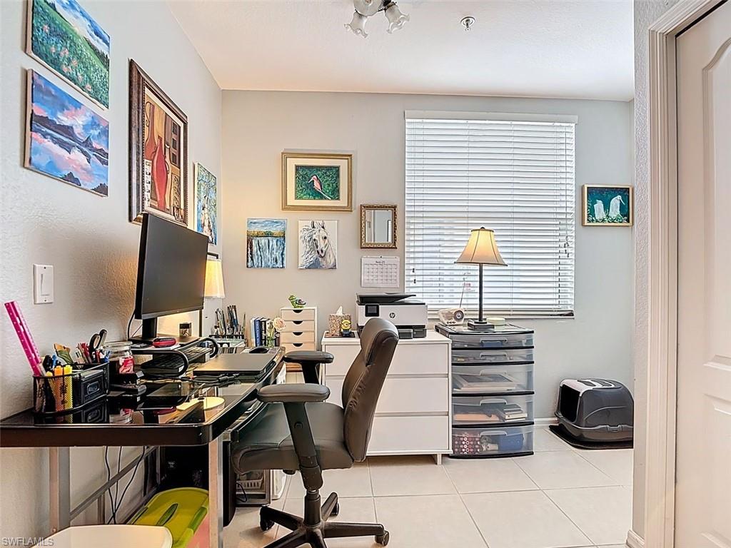 CHAMPION'S GREEN - Residential Lease