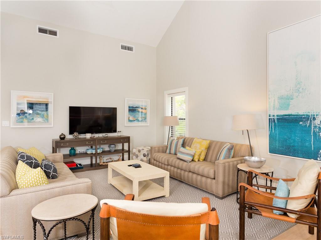 BEACH HOMES - Residential