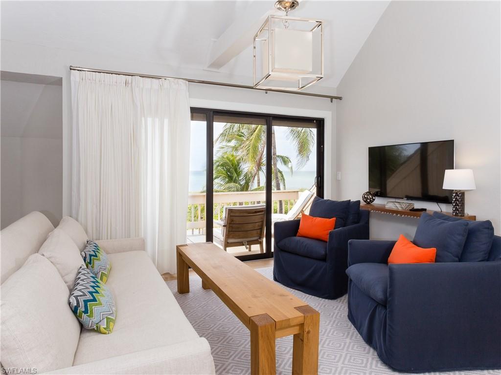 BEACH HOMES - Residential