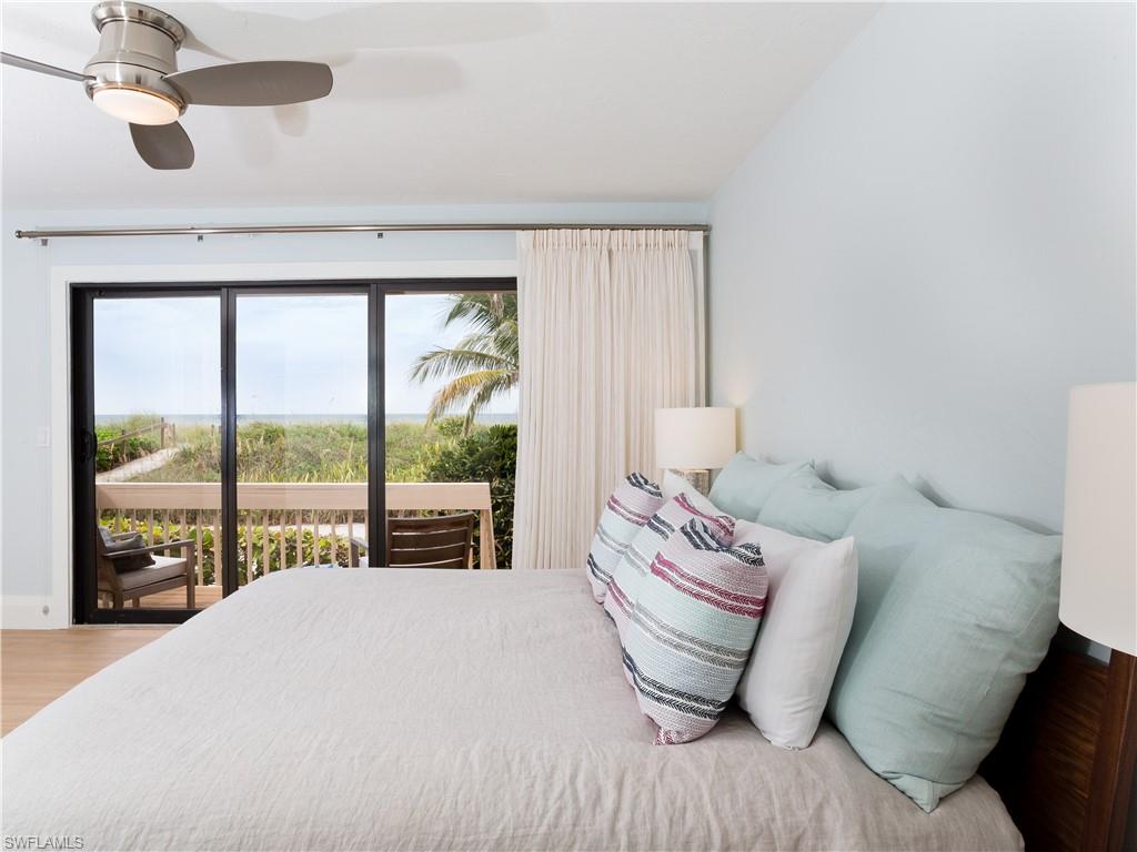 BEACH HOMES - Residential