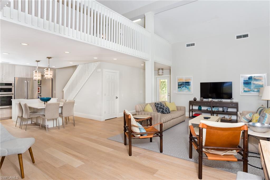 BEACH HOMES - Residential