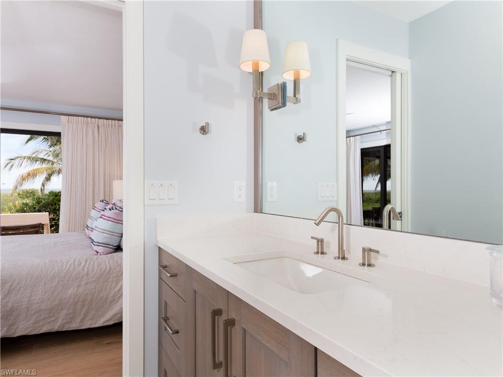 BEACH HOMES - Residential