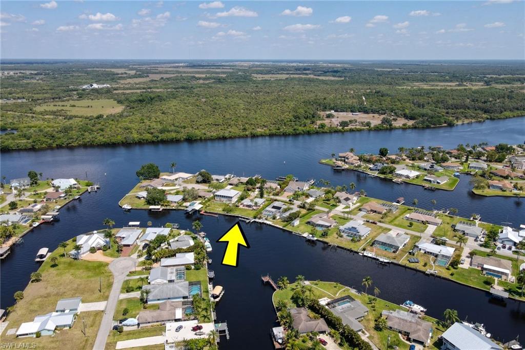 FORT MYERS SHORES - Residential