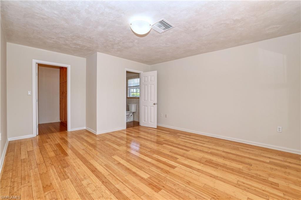 FORT MYERS SHORES - Residential