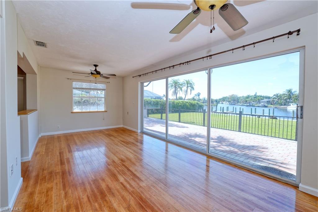 FORT MYERS SHORES - Residential