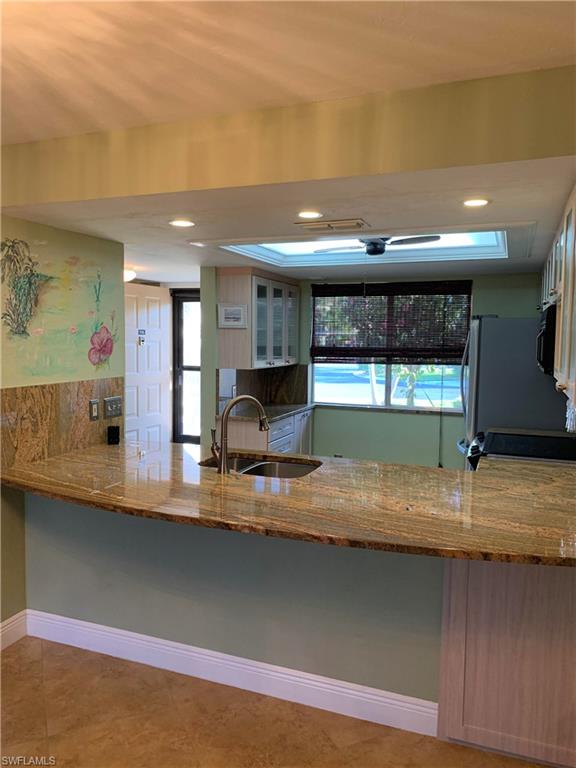 COUNTRY CLUB VILLAGE - Residential