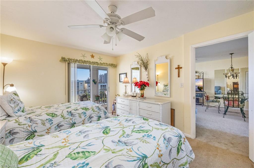 SANDS OF MARCO - Residential