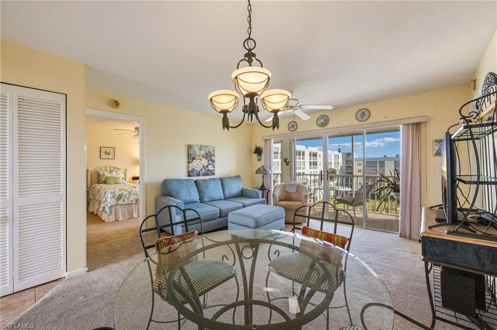 SANDS OF MARCO - Residential