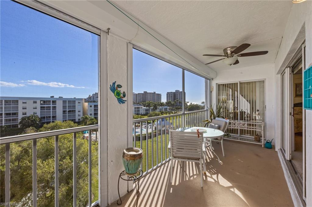 SANDS OF MARCO - Residential