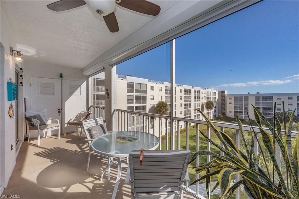 SANDS OF MARCO - Residential