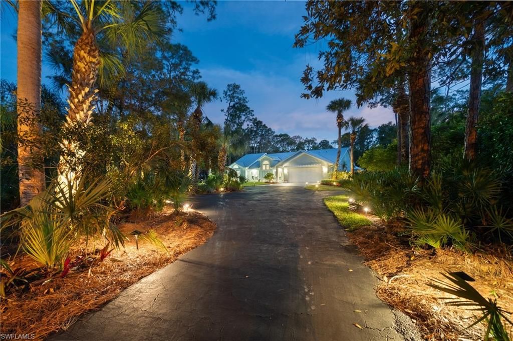 Photo of 5340 Tamarind Ridge DR, NAPLES, FL 34119 (MLS # 2025015638)