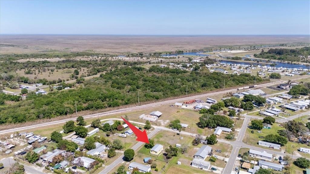 MOORE HAVEN - Residential