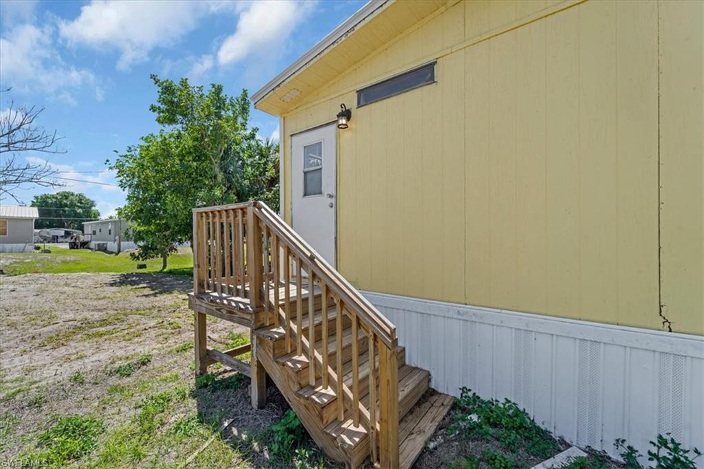 MOORE HAVEN - Residential