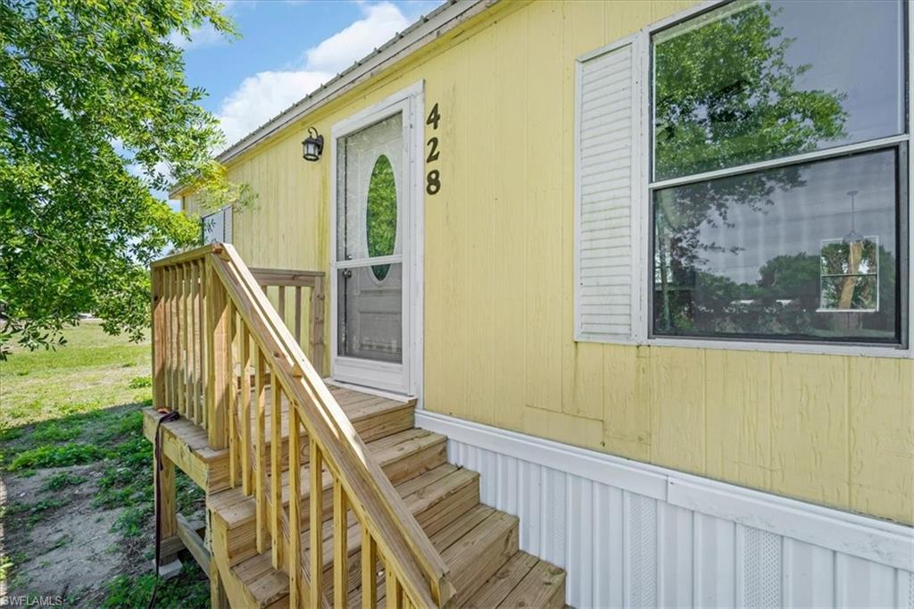 MOORE HAVEN - Residential