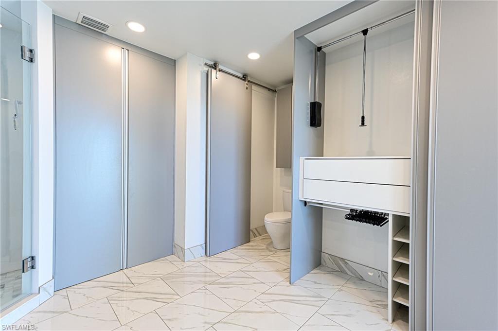 BRIDGEWATER - Residential Lease