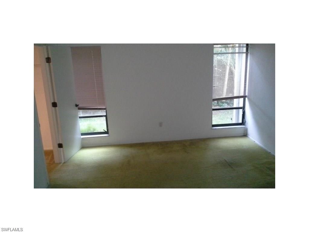 LONGBOAT VILLAGE - Residential