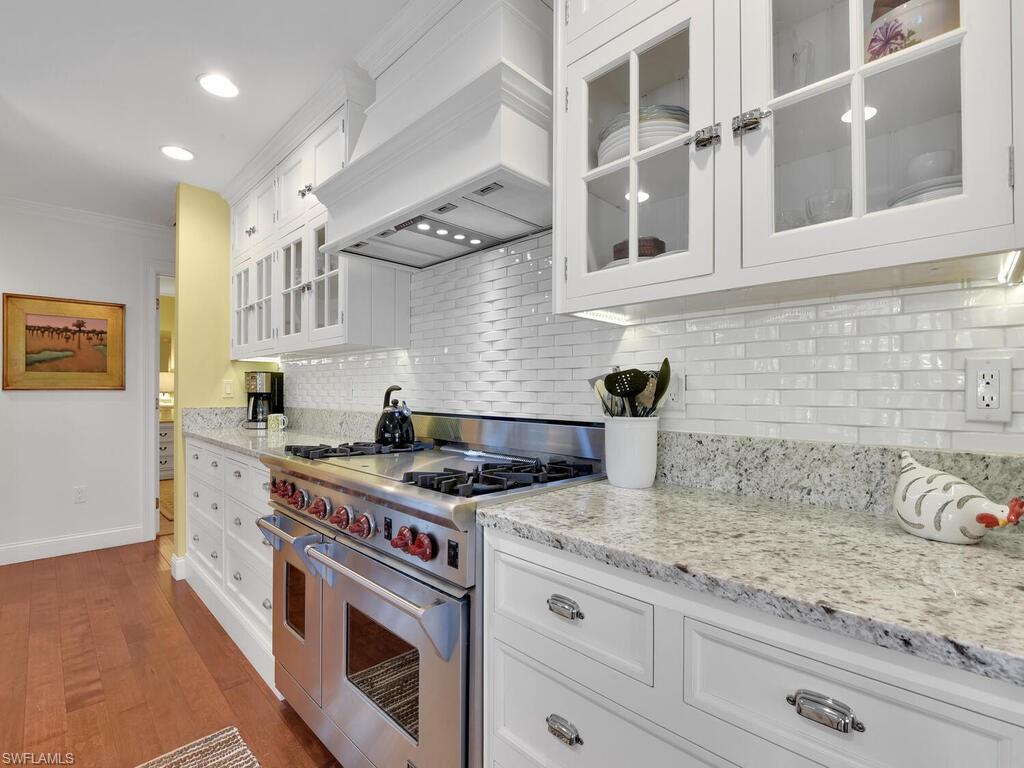 GOLDEN GATE ESTATES - Residential