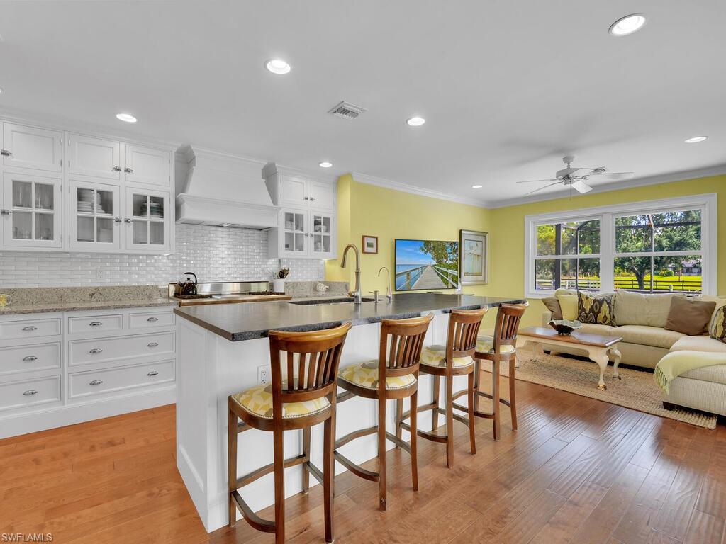 GOLDEN GATE ESTATES - Residential