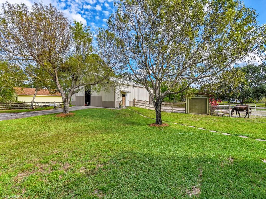 GOLDEN GATE ESTATES - Residential