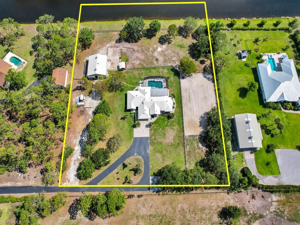 GOLDEN GATE ESTATES - Residential