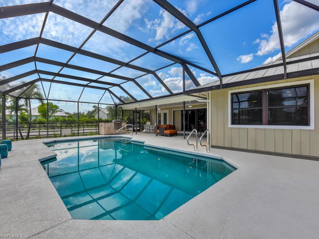 GOLDEN GATE ESTATES - Residential