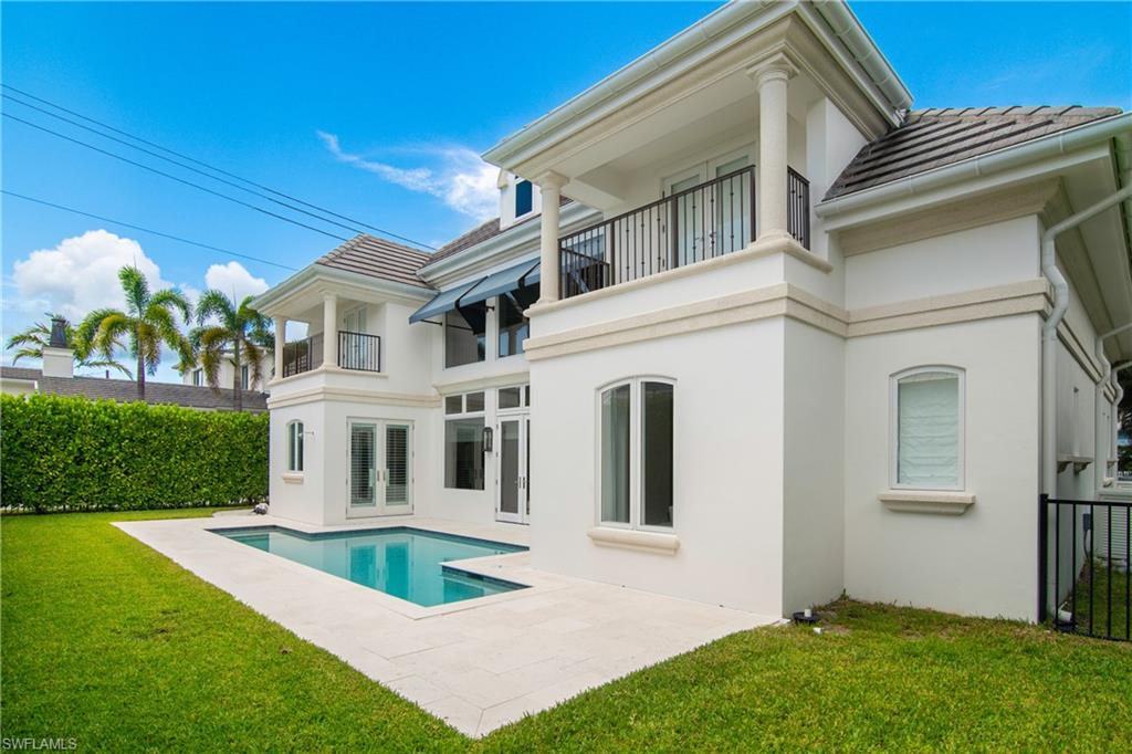 OLDE NAPLES - Residential