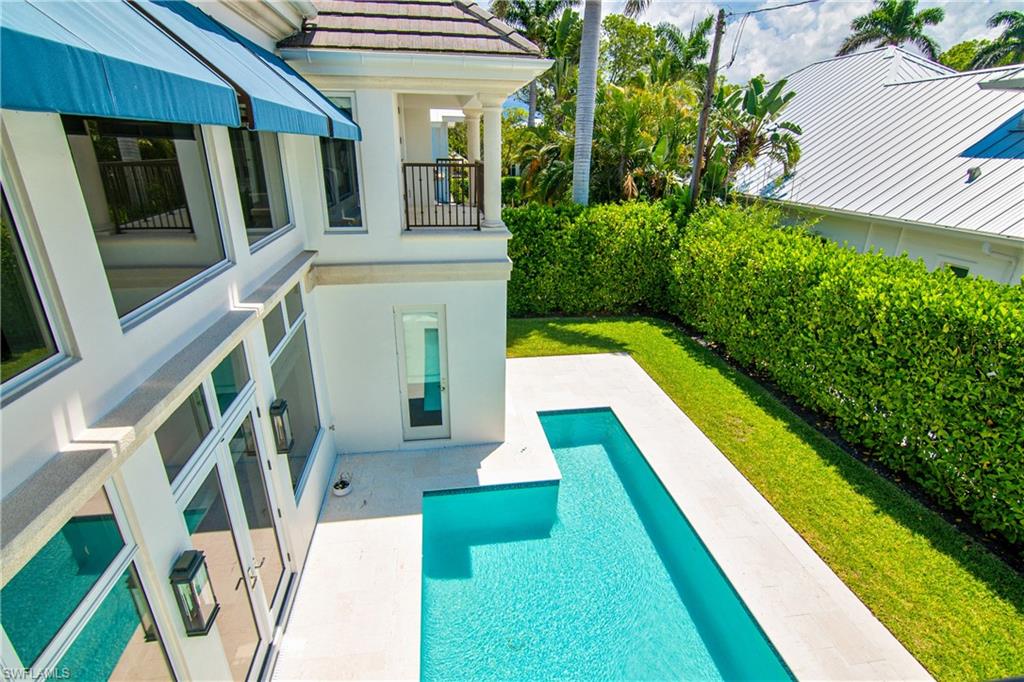 OLDE NAPLES - Residential