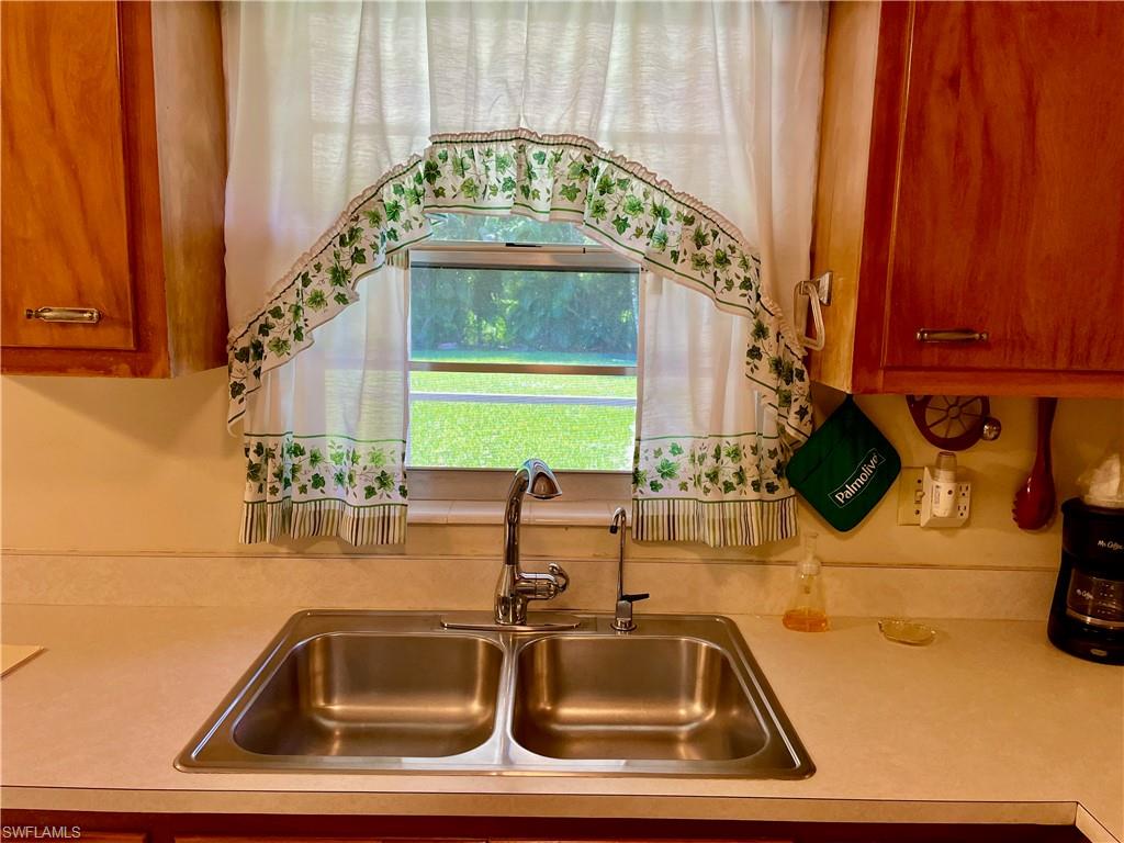 RAINBOW GROVES - Residential