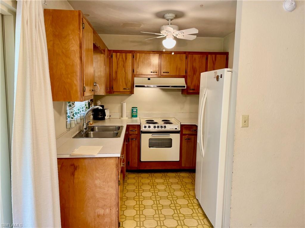 RAINBOW GROVES - Residential