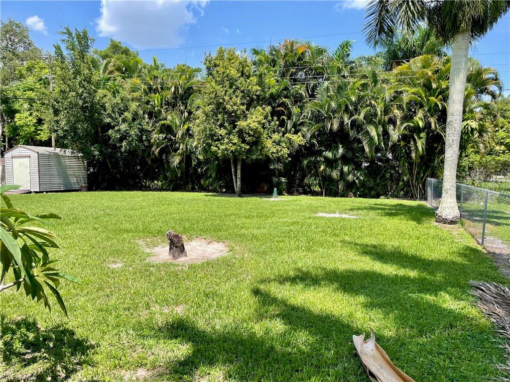 RAINBOW GROVES - Residential