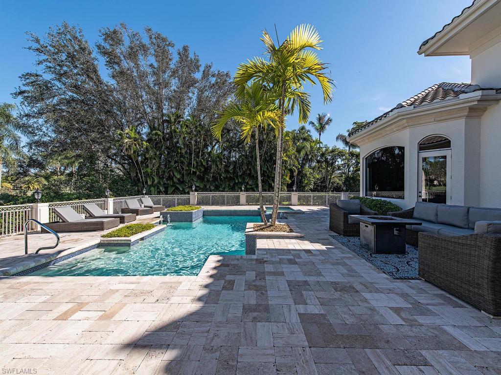 QUAIL WEST - Residential