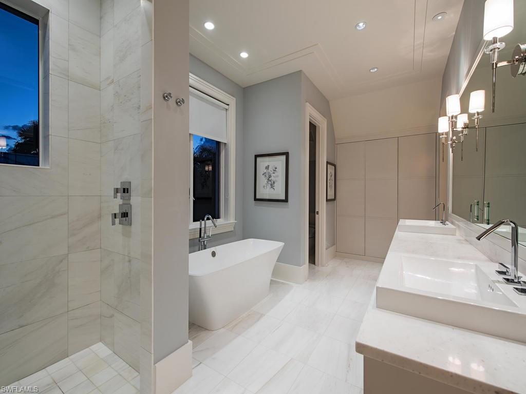 OLDE NAPLES - Residential