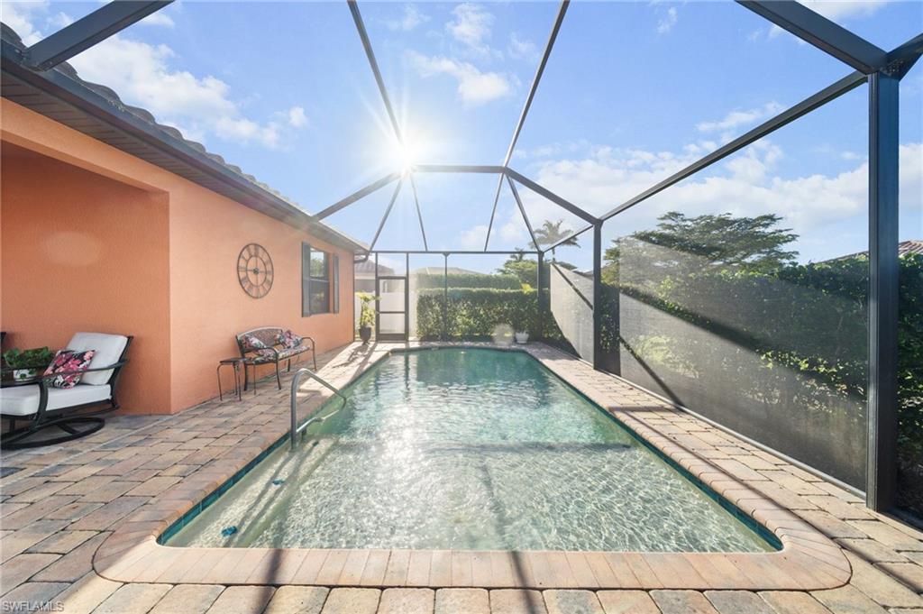 PROMENADE WEST - Residential