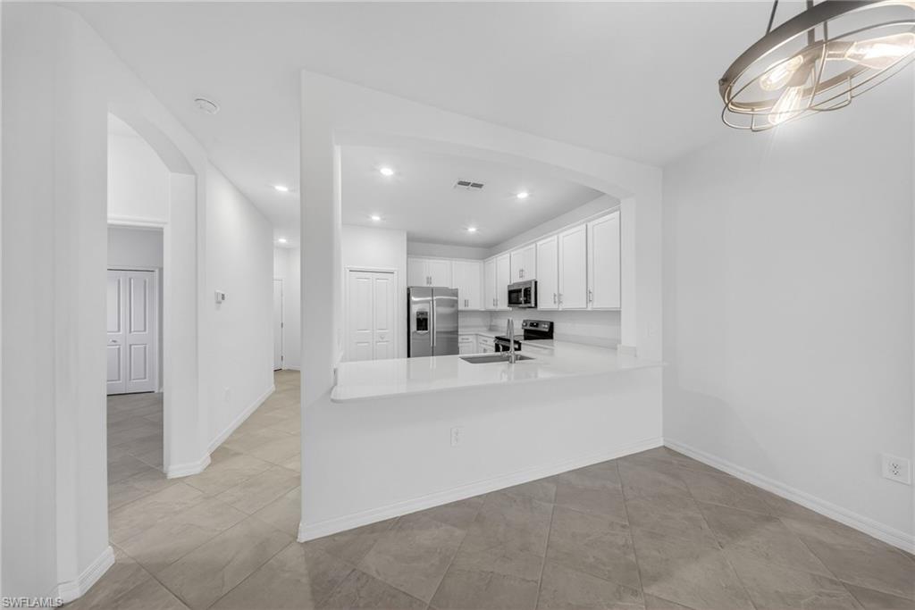 THE GROVES AT ORANGE BLOSSOM RANCH - Residential Lease