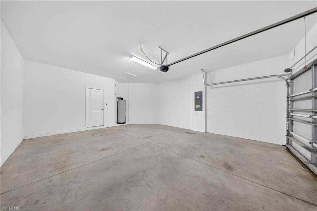 THE GROVES AT ORANGE BLOSSOM RANCH - Residential Lease