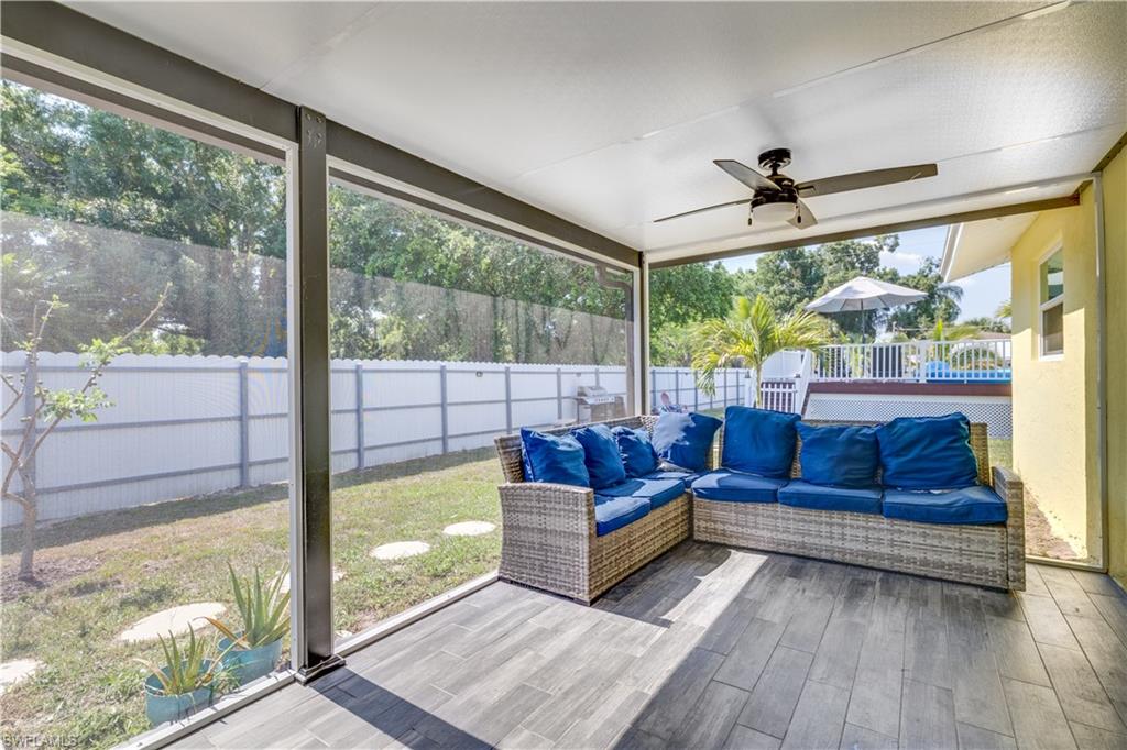 FORT MYERS SHORES - Residential